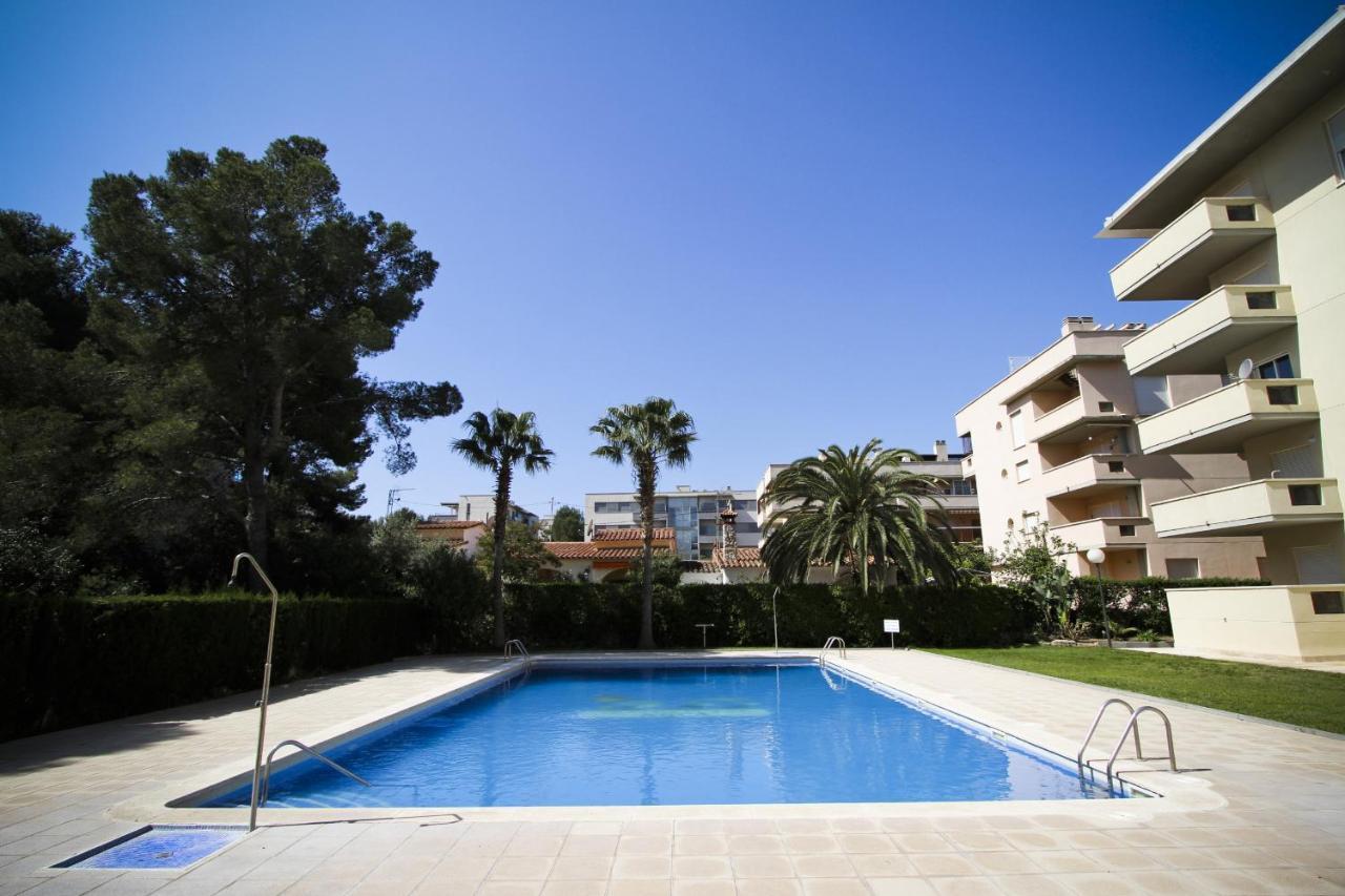 Residencial Aqua - La Pineda Apartman Salou Kültér fotó