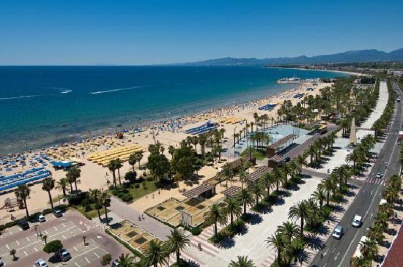 Residencial Aqua - La Pineda Apartman Salou Kültér fotó