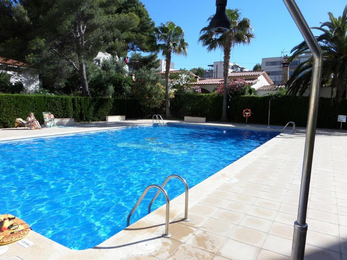 Residencial Aqua - La Pineda Apartman Salou Kültér fotó