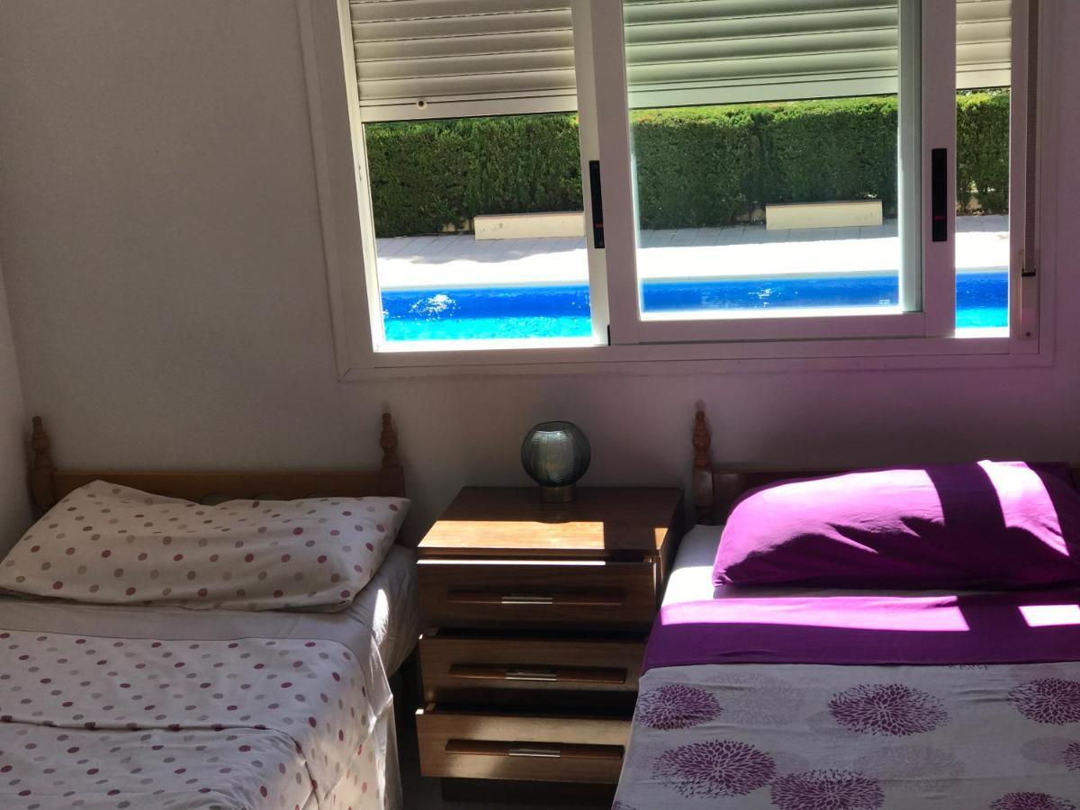 Residencial Aqua - La Pineda Apartman Salou Kültér fotó
