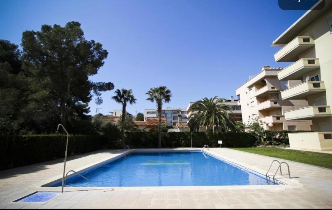 Residencial Aqua - La Pineda Apartman Salou Kültér fotó