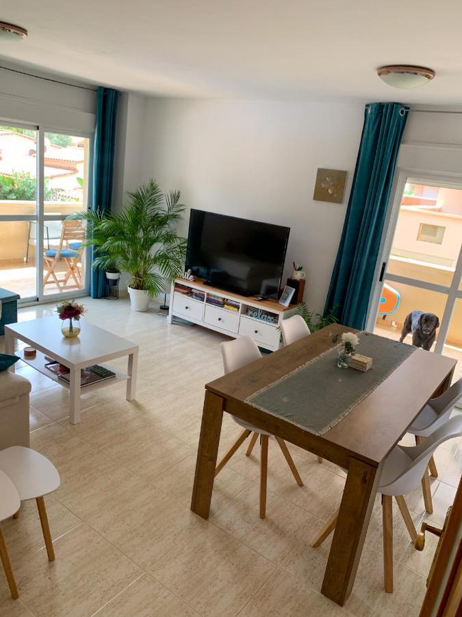 Residencial Aqua - La Pineda Apartman Salou Kültér fotó