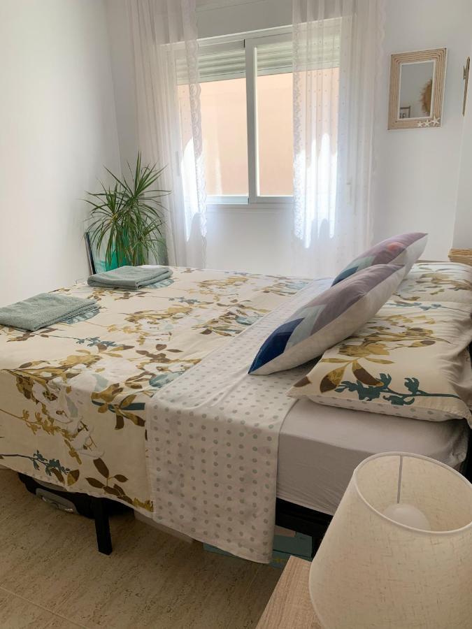 Residencial Aqua - La Pineda Apartman Salou Kültér fotó